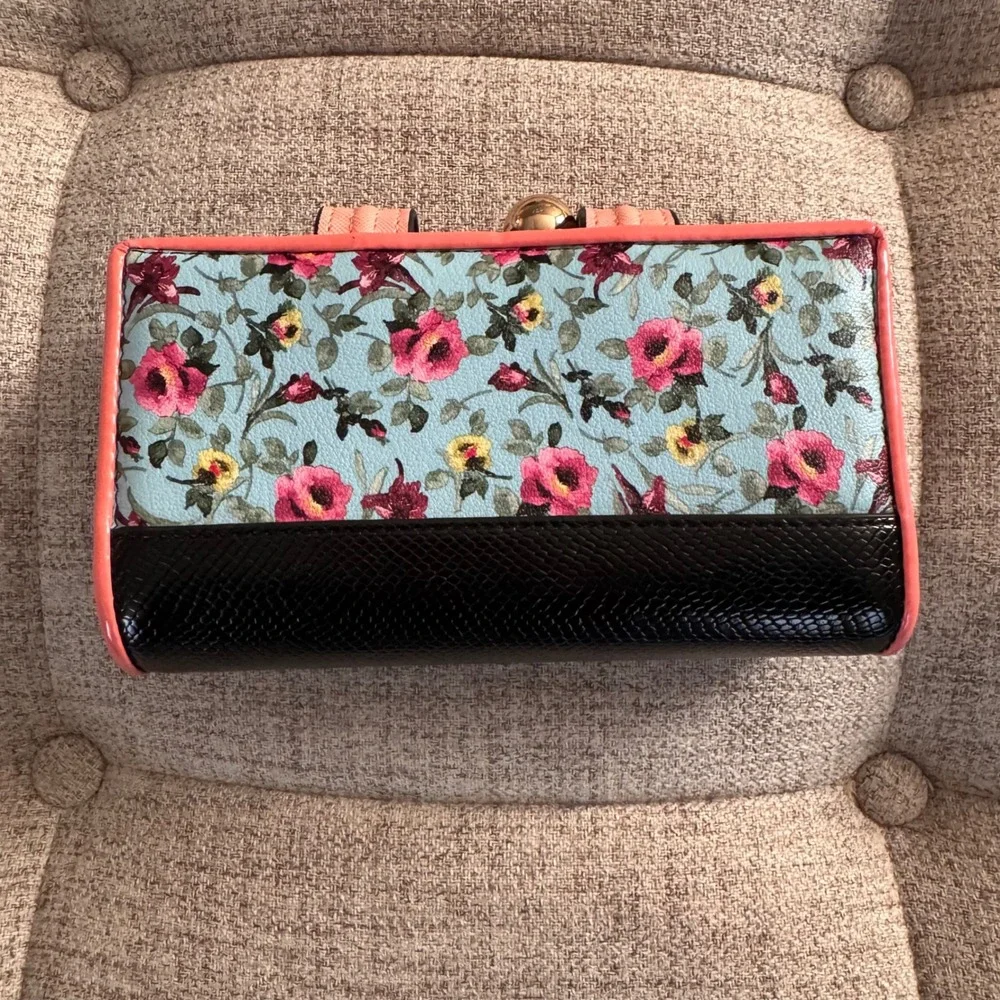 Floral Frame Wallet Pink Blue Rose Print Kiss Lock Coin Purse Cottagecore *Flaw - Picture 4 of 10